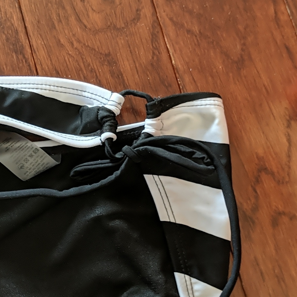 Black & White Tankini NWOT Never Worn - Picture 3 of 4